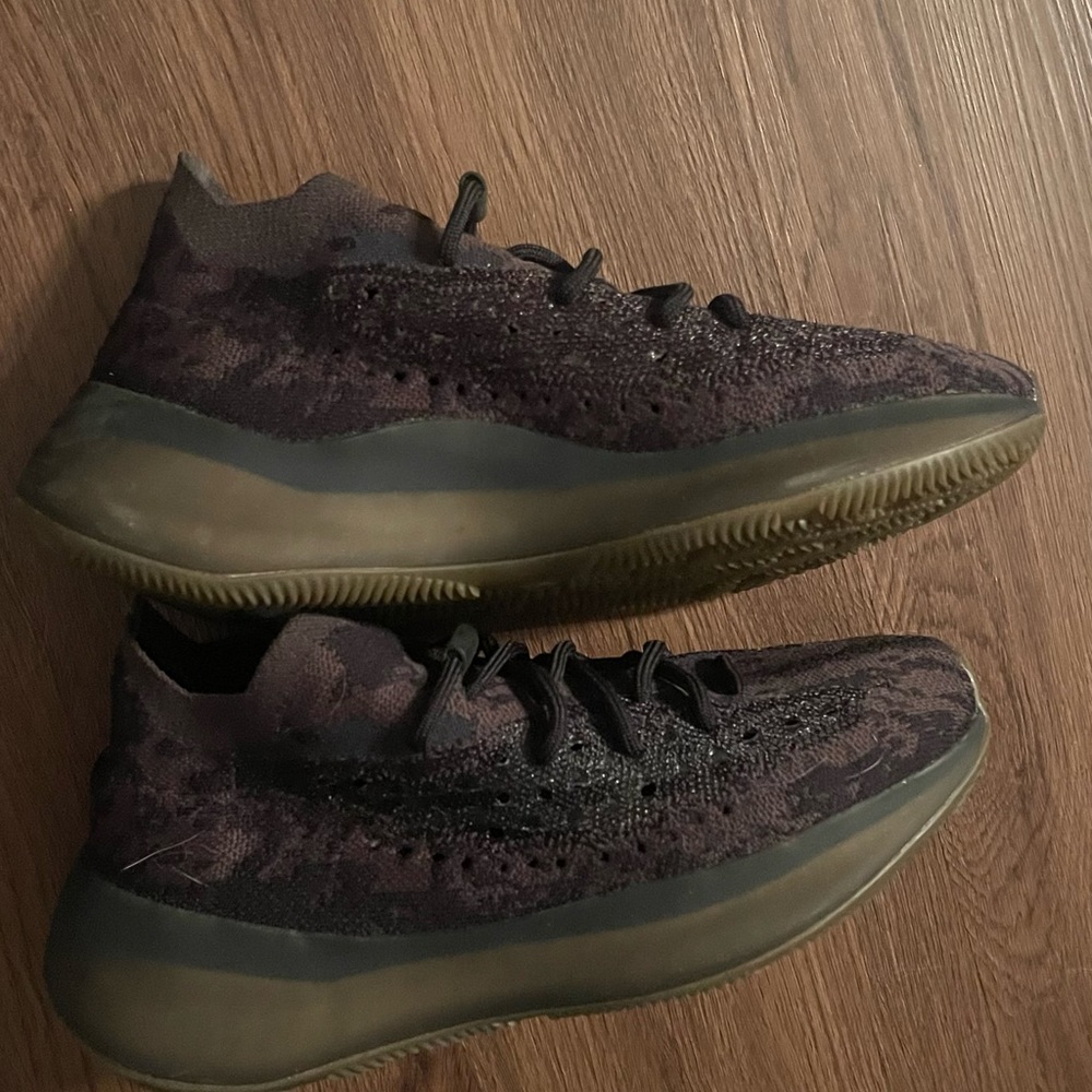 Yeezy boost 380 “Onyx non reflective”